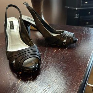 WHITE HOUSE BLACK MARKET HEELS BOGO